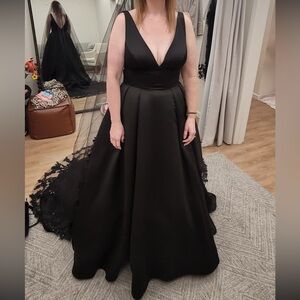 🖤🖤 NEW Stella York Black Viper Wedding Dress Size 14 7755BLK